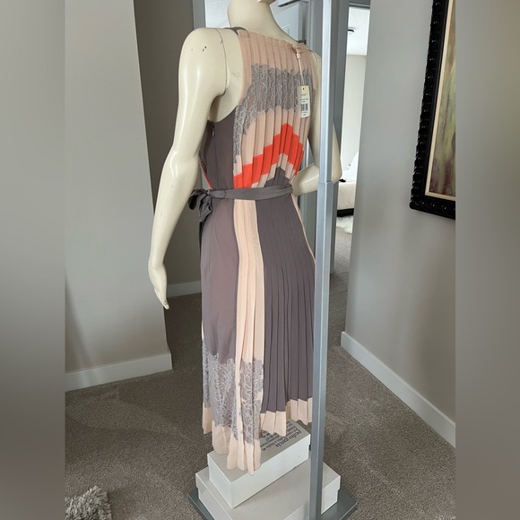 NWT BCBGMaxAzria “Marly” Dress – Pre-Fall 2012 Runway Collection – Size XS - Picture 5 of 10